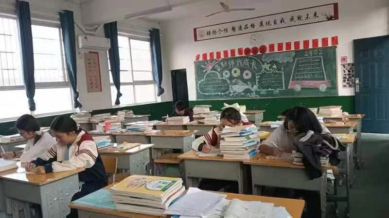 如何设计适合青少年的篮球对抗训练计划_0